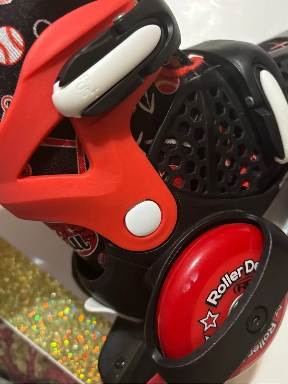 Adjustable Kids Inline Skates - Black & Red
